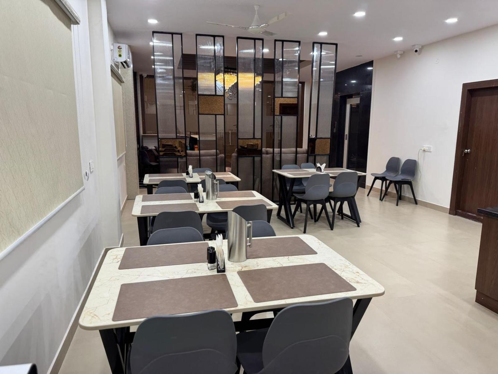 Hotel Apex Inn Hyderabad Airport Exterior foto